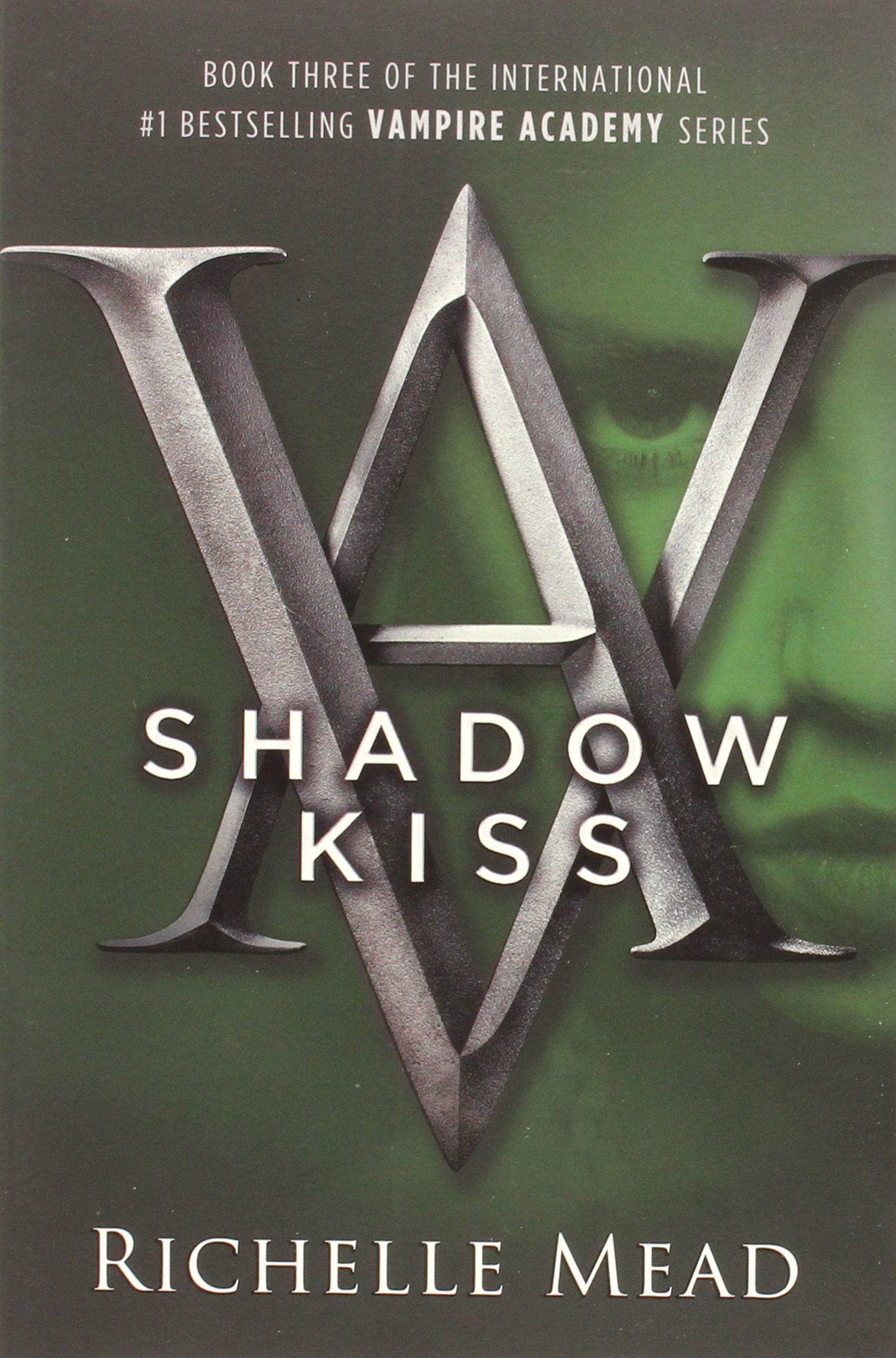 Amazon Com Vampire Academy Box Set 1 3 9781595147752 Mead Richelle Books