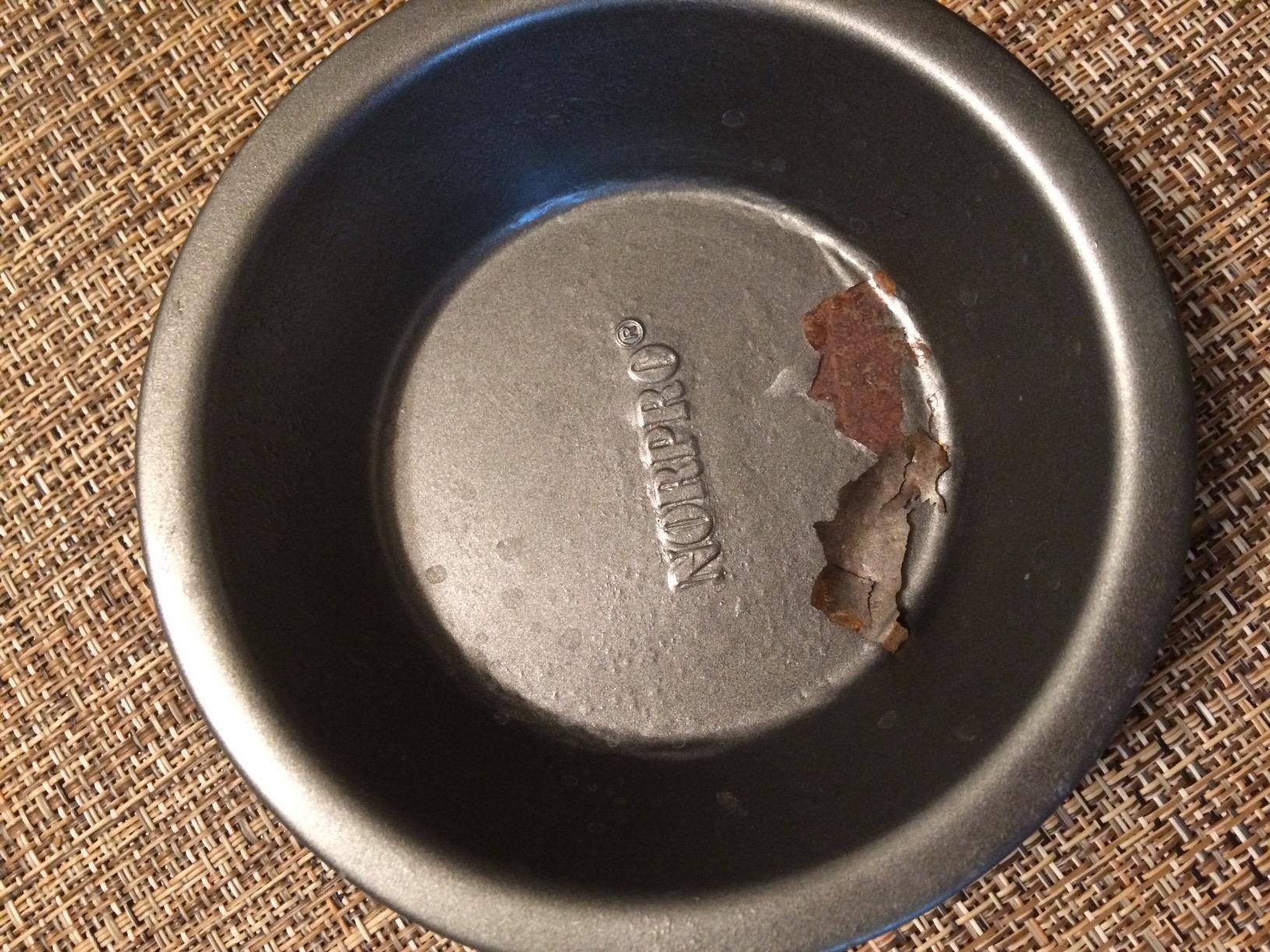 Not Nonstick As Claimed