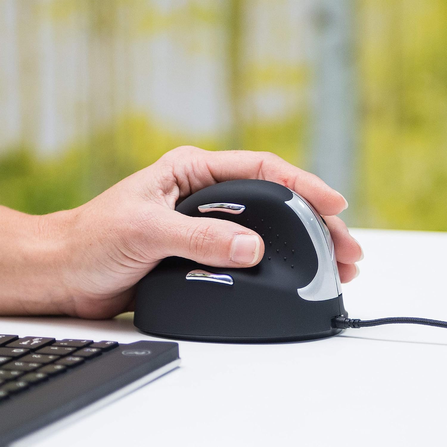 R-Go HE Mouse - Ergonomic Mouse - Large (Hand Size above 185mm) - Left Handed - Wired, Silver/Black