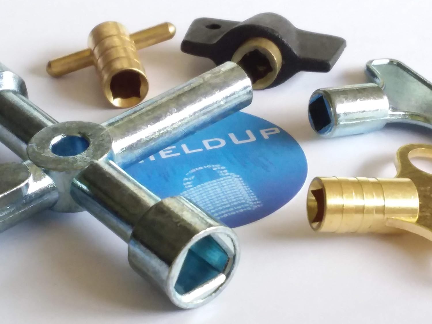 ShieldUp Four Way Service Meter Utility Key + Four Radiator Keys - Image 4