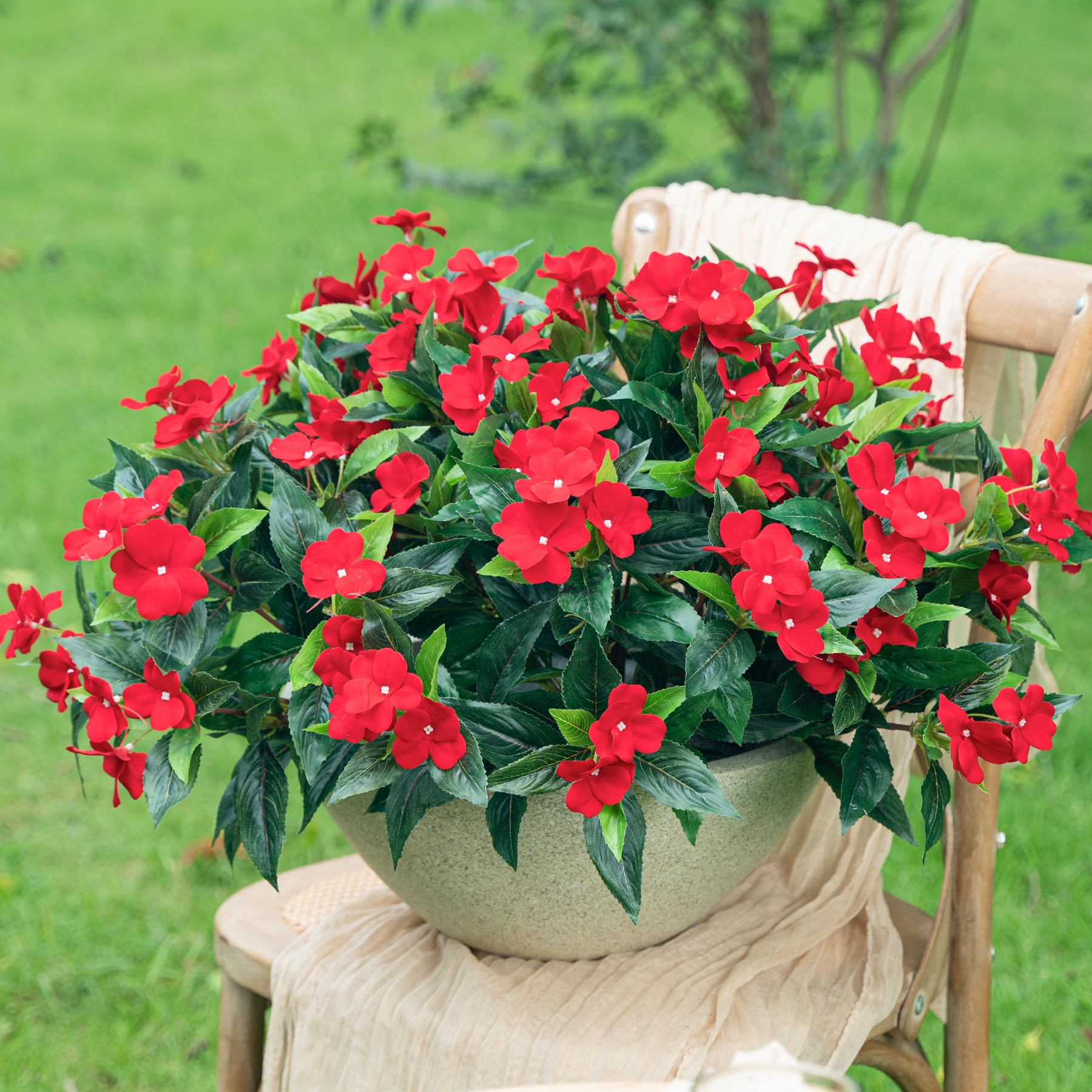 Photo 1 of Uqueeten15.7” Fall Decorations for Home Fake Fall Flowers Fake Plants Artificial Impatiens Bouquet Flowers for Outdoors Silk Faux Flowers Impatiens Plants Decor Indoor Planters 8PCS (Red)