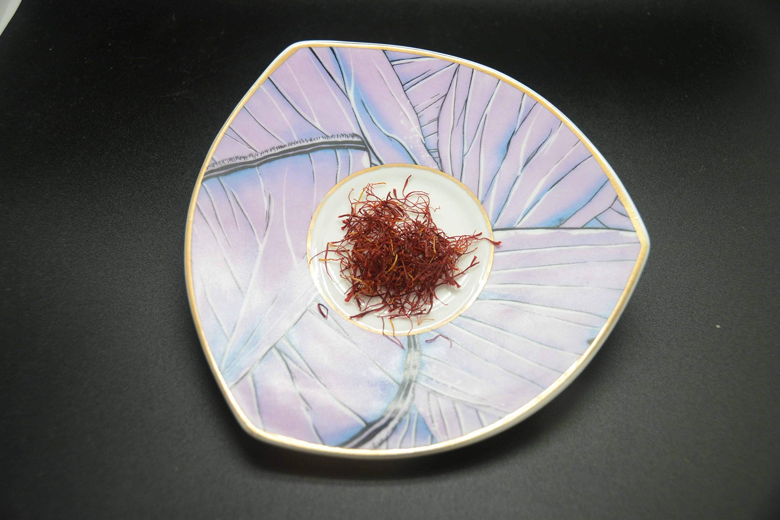 Saffron 0.5 Gram Royal Spices Ultra High Quality for Tea Paella Rice Cooking (4Gram Refil)