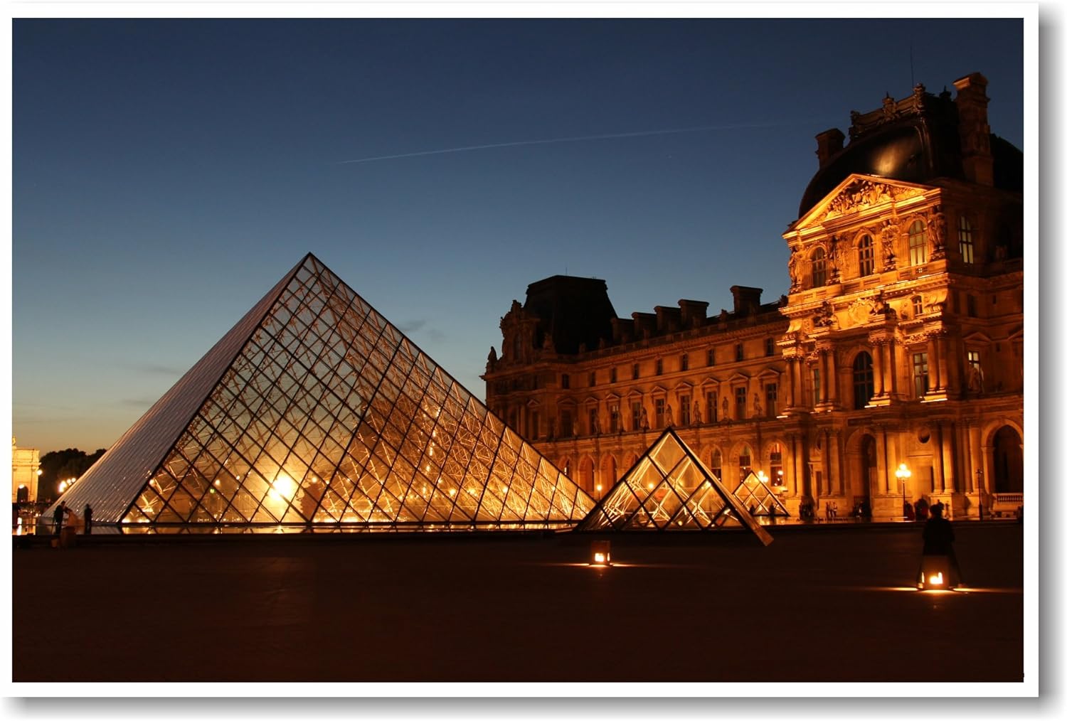 Amazon Com Louvre Museum At Night Paris France New World