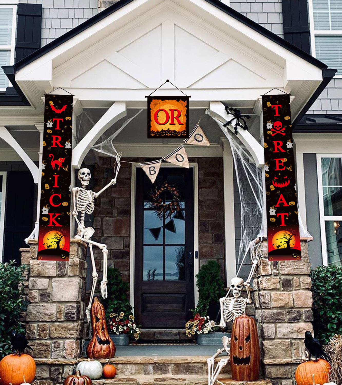 LONTG Halloween Banners Trick Or Treat Hanging Sign Halloween Party Hanging Decoration Indoor Outdoor Halloween Party Decor for Gate Porch Front Door Garden Curtain Easy To Hang Anywhere