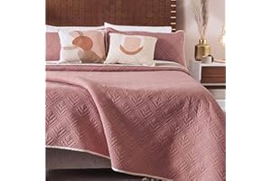 Vianney Novo King Size Comforter, Deep Rose Bedding, Reversible Lightweight Blanket in Warm Pinkish Red and Greyish Pink with Diamond Quilt Pattern, 110”x93”