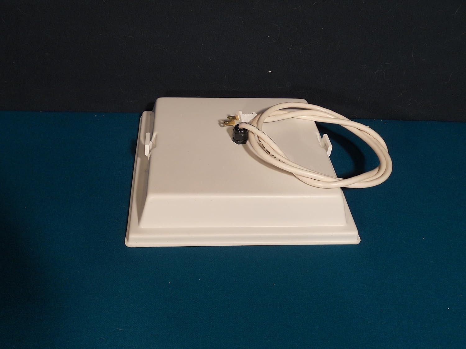 SWEETER HEATER Infrared Heater for Chicks & Pets, Overhead