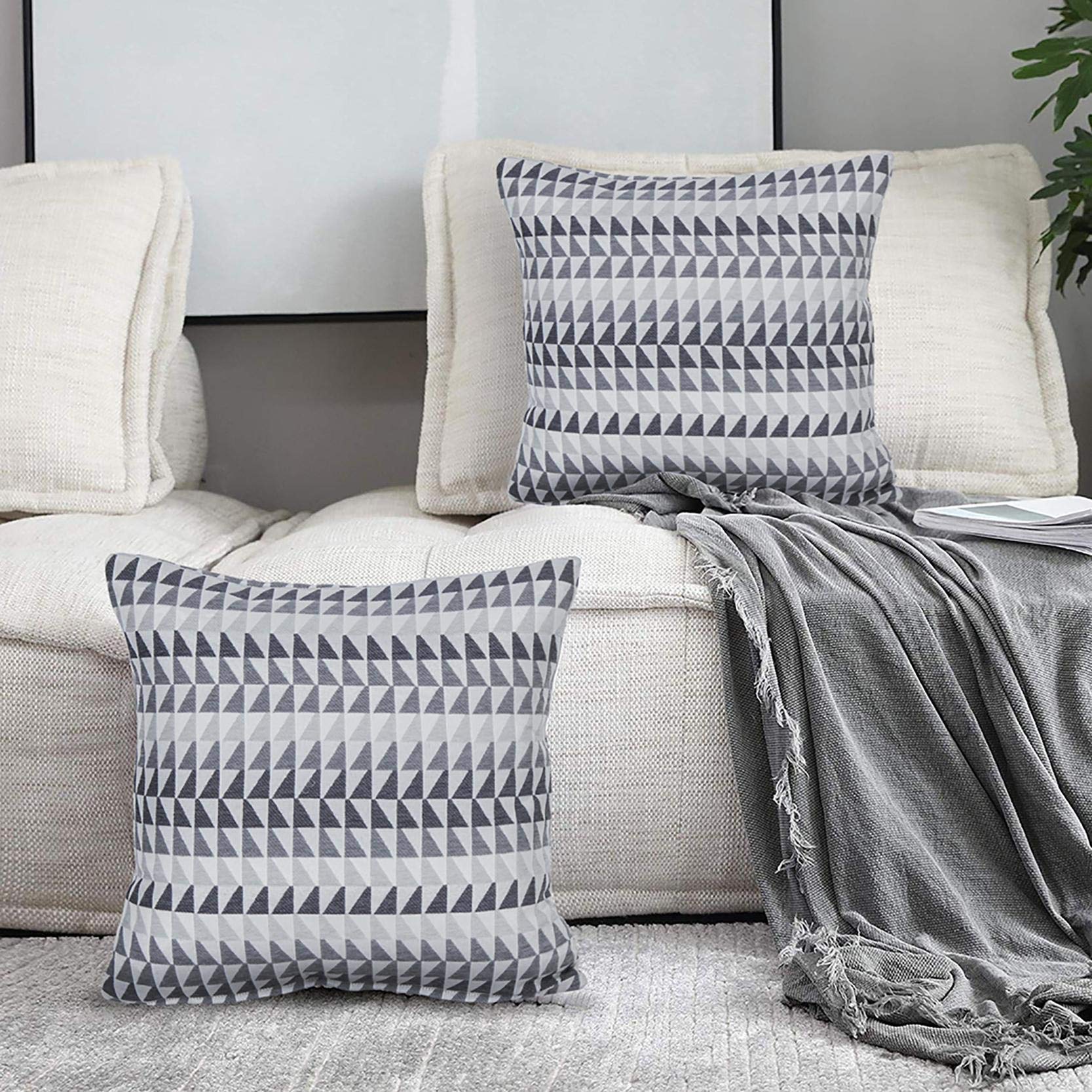always4u Soft Chenille Grey Cushion Covers 43 x 43cm for Sofa Mini Geometric Set of 2 Decortive Square Pillowcase with Zipper 17 * 17 Inches