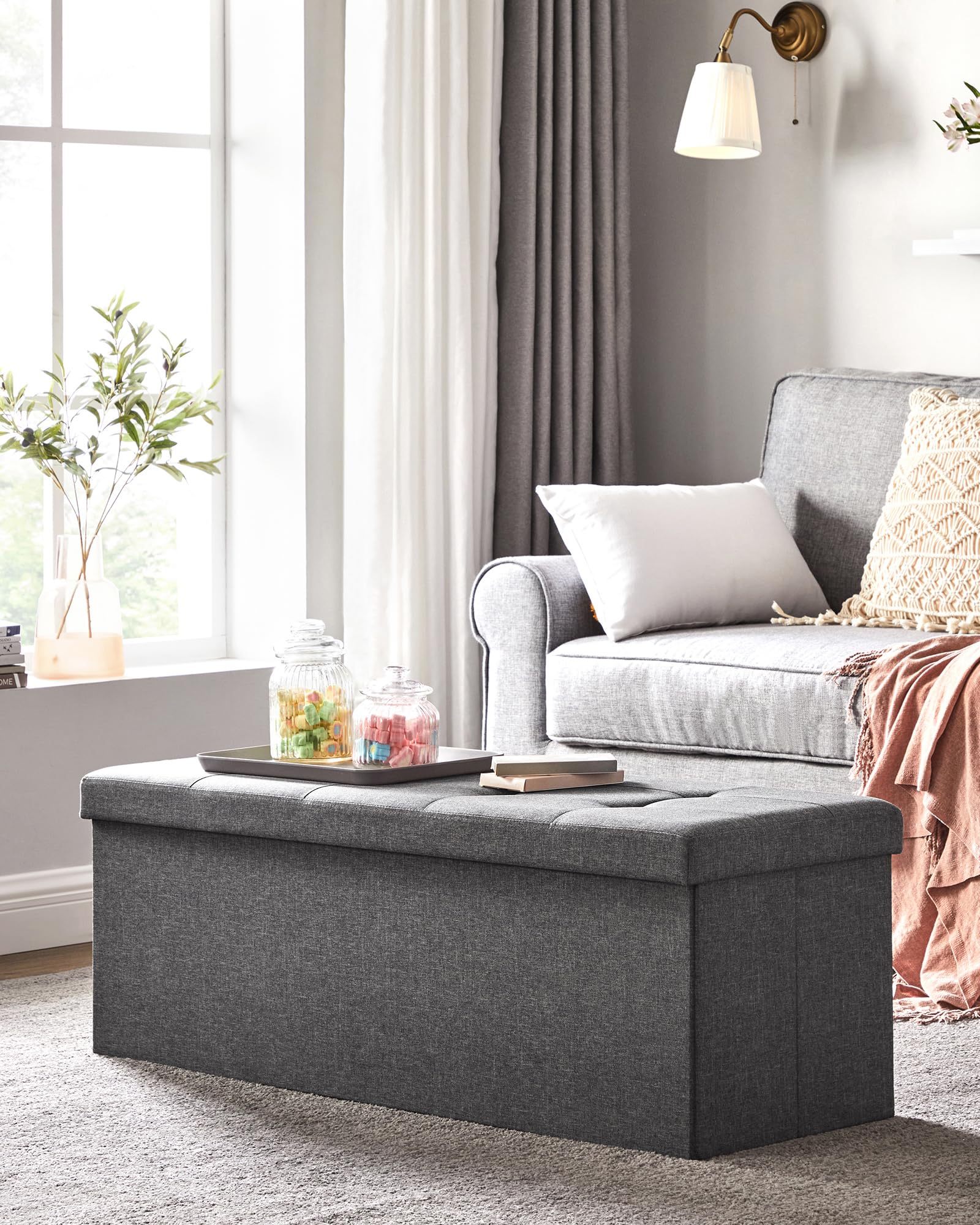 SONGMICS Sitzhocker mit Stauraum, klappbare Sitzbank, 38 x 110 x 38 cm Fußbank, Aufbewahrungsbox, bis 300 kg belastbar, für Wohnzimmer Schlafzimmer Flur, schiefergrau LSF77K 2