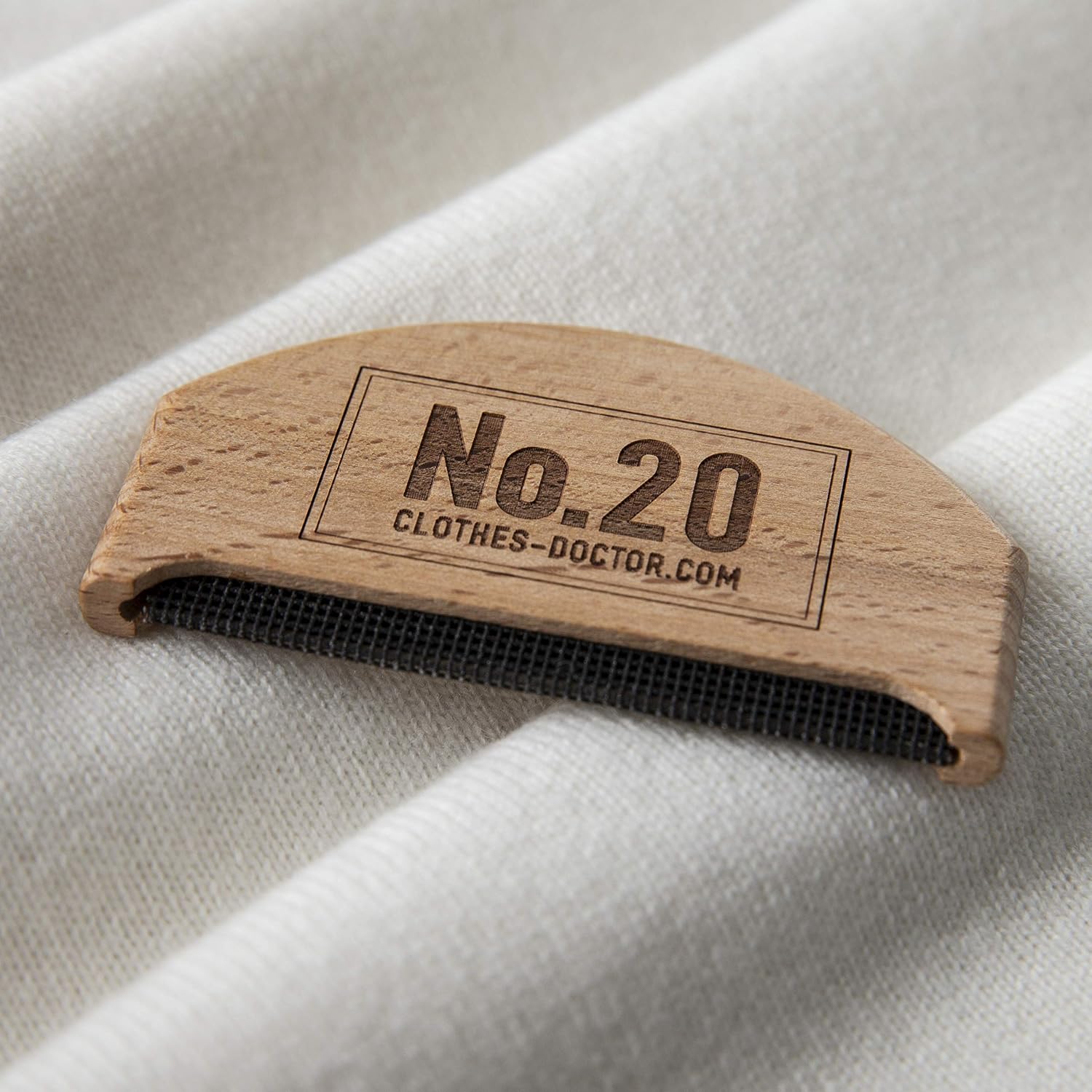 Clothes Doctor Cashmere Comb in Beechwood, Brown - Image 3