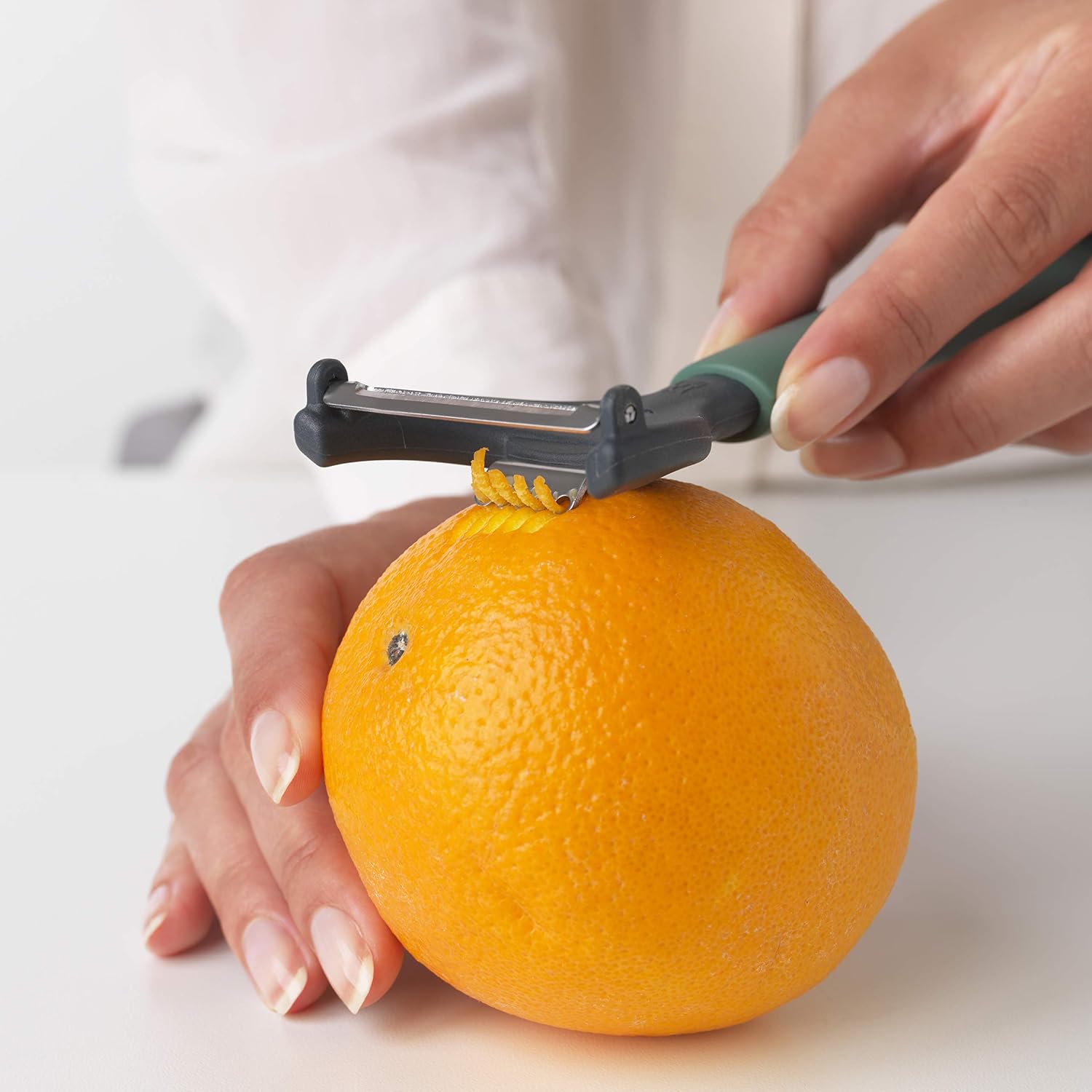 Brabantia 122927 Tasty+ Food Y-Peeler Plus Zester, Fir Green - Image 3