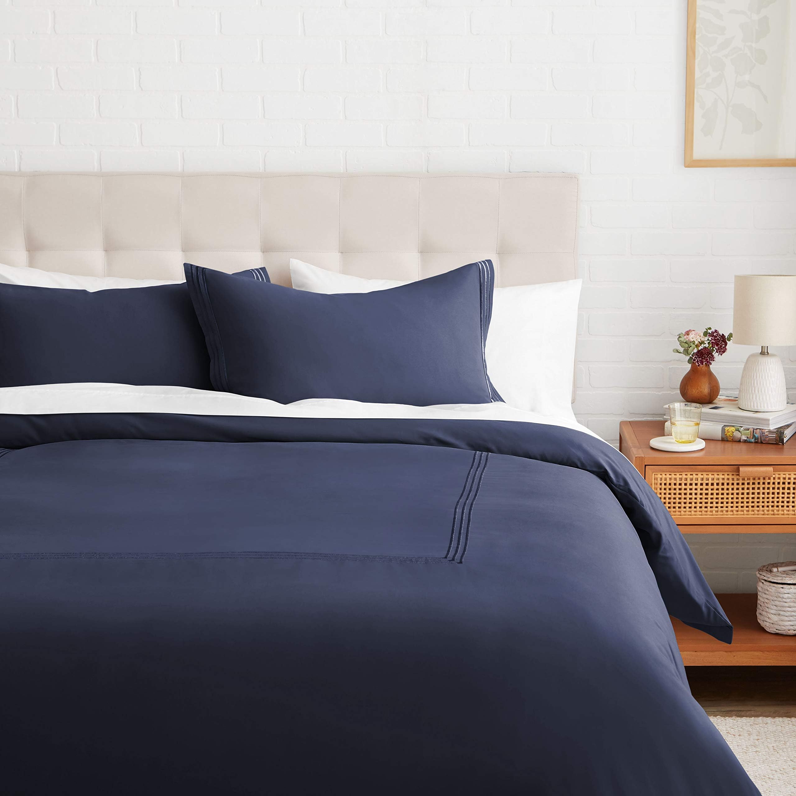 Amazon Basics Embroidered Hotel Stitch Duvet Cover Set - Soft, Easy-Wash Microfiber - Full/Queen, Navy Blue