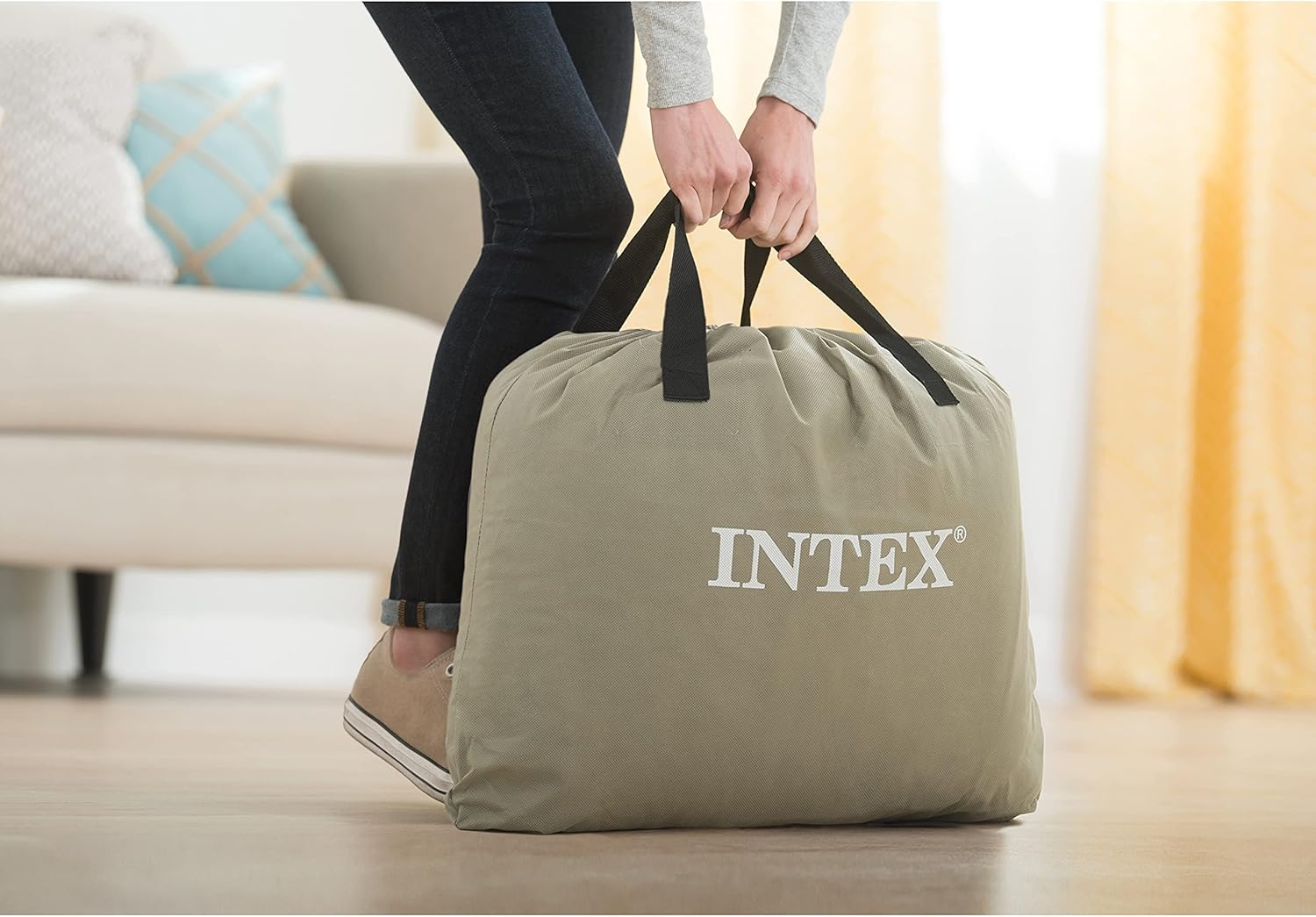 Intex Dura-Beam Standard Series Pillow Rest Raised Airbed w/Built-in Pillow & Internal Electric Pump, Queen: Sports & Outdoors