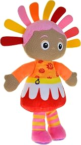 In the Night Garden Snuggly Upsy Daisy Toy 30cm Soft Singing Figure view 6