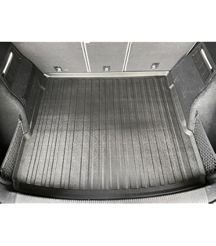 MatTrax - Car Mats For Audi Q3 2018 To Present U2013 Tailored Car Carpet Car Mats Set With Accessories U2013 Anti-Slip Car Floor Mats, Waterproof U2013 Easy To Clean -Blue Edging,Carpet