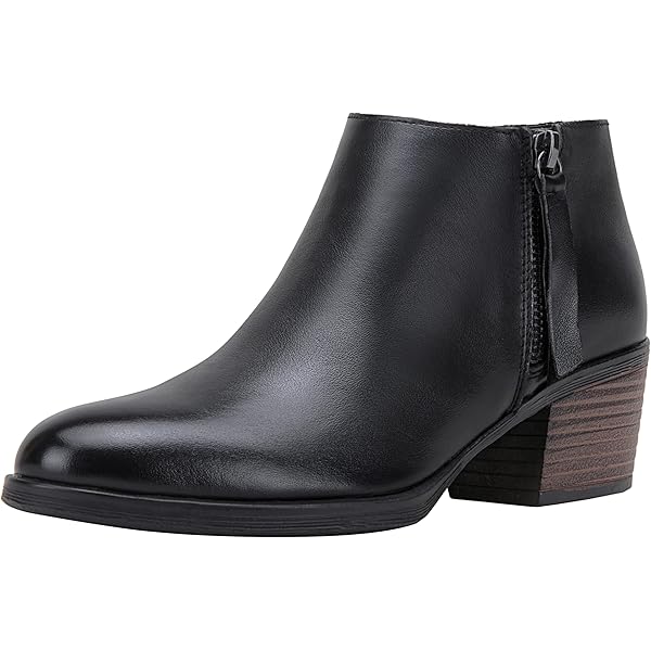Y’s lady’s short boots black 25〜25,5cm Black Short Padded Boots by Y's on Sale