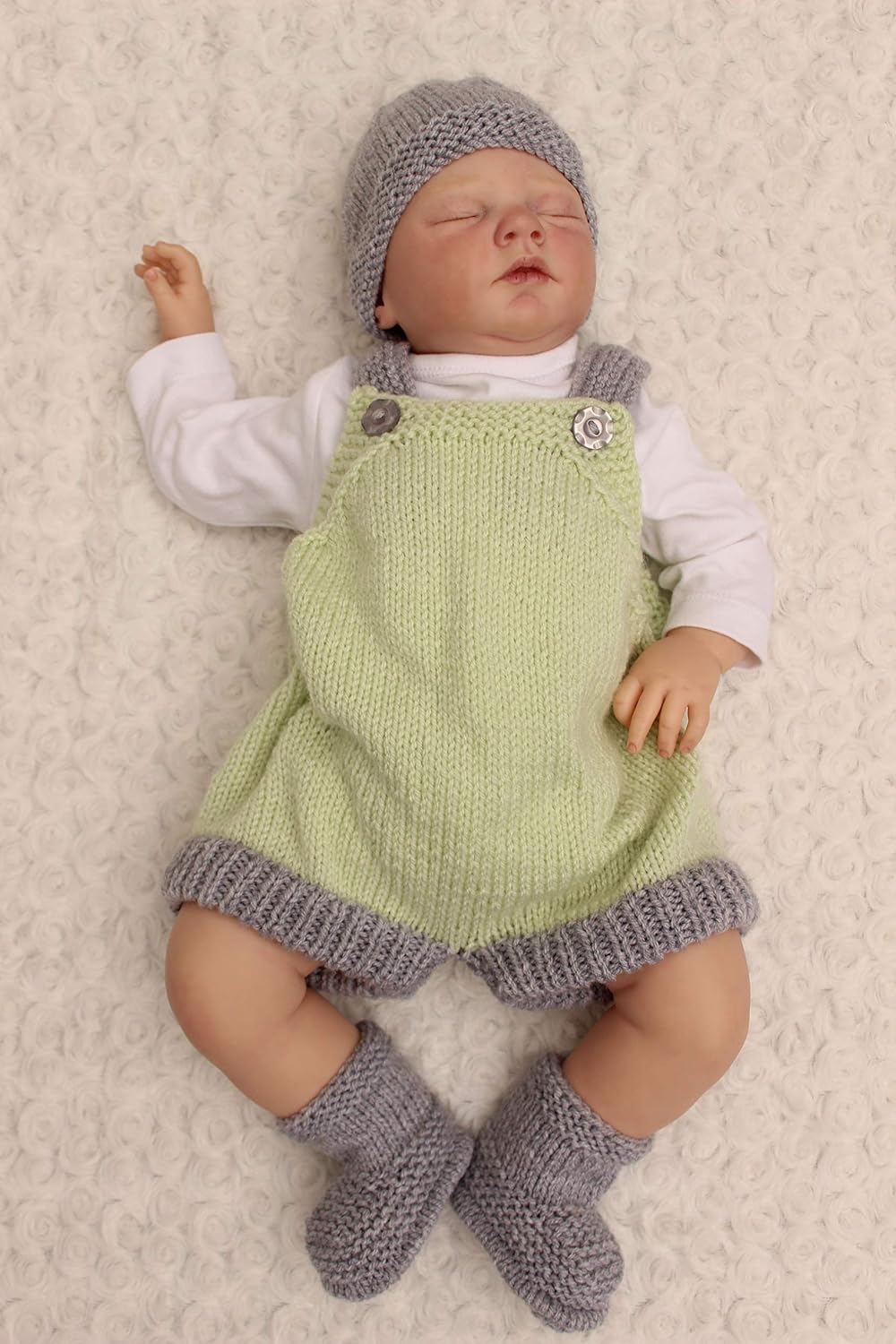 ShiFio's Patterns Knitting Pattern for Romper Suit Cardigan, Hat and Matching Booties, Baby Double Knitting Pattern - Image 5
