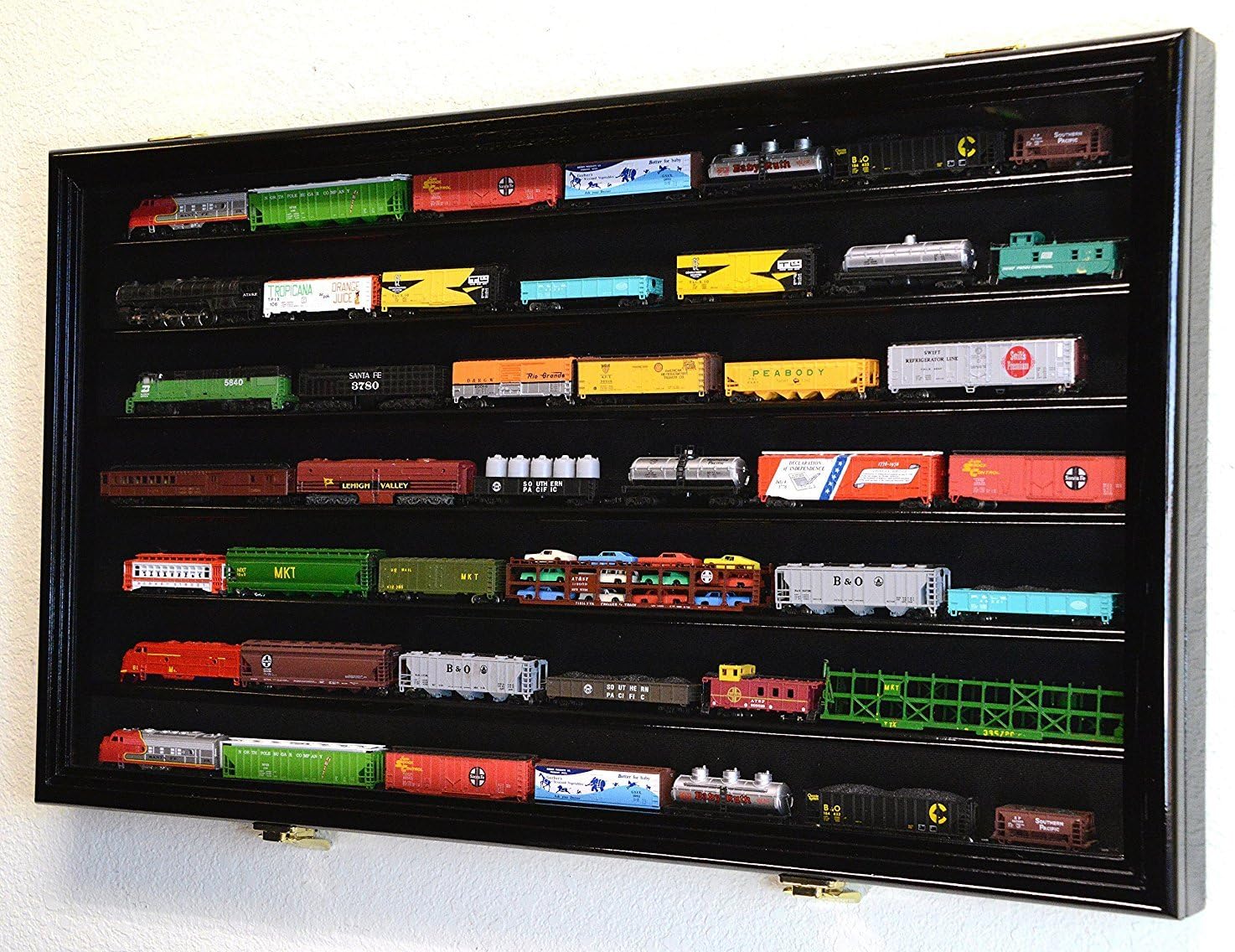 N Scale Train Display Case Wall Rack w/ UV Protection Black