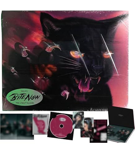 Amazon.com: MEOVV My Eyes Open Vvide [MEOVV ver.] 1st EP Album (5