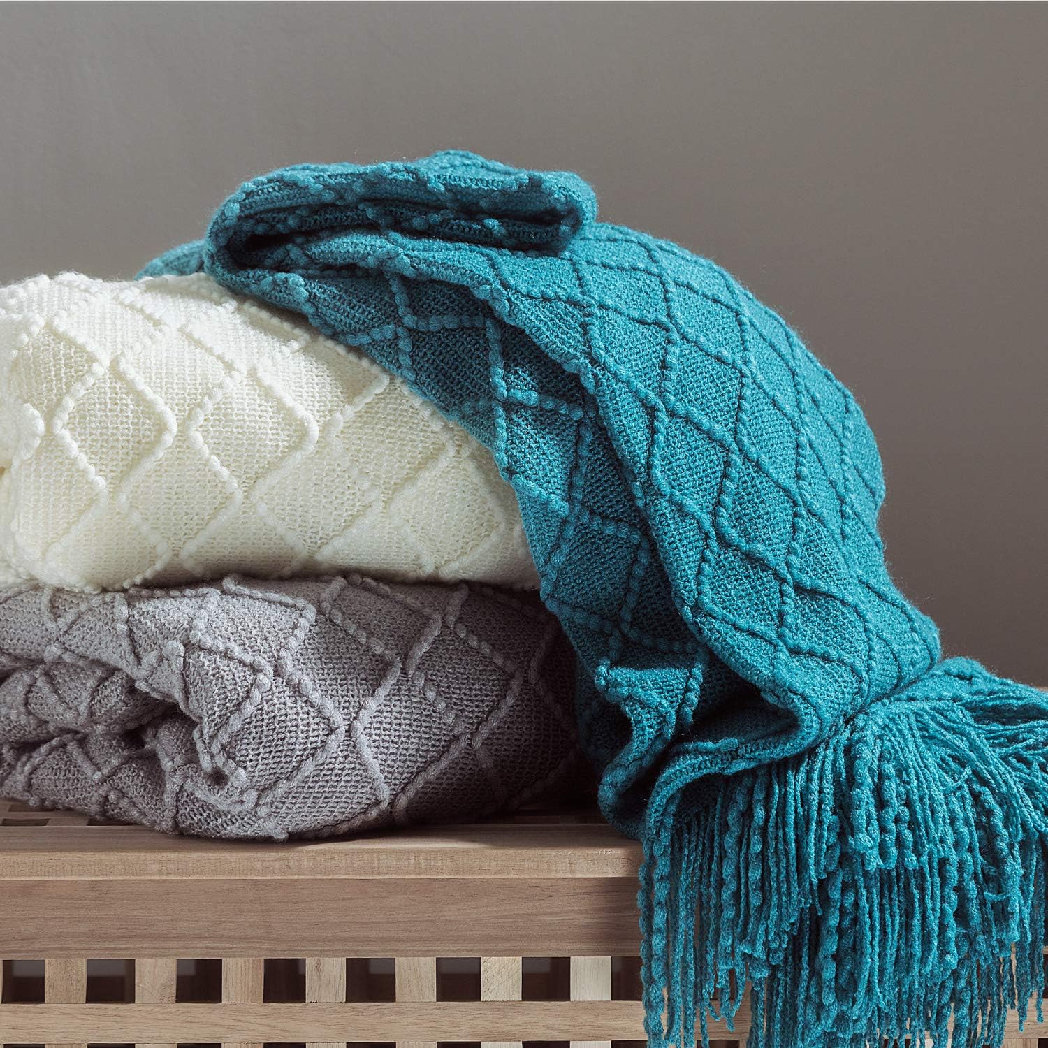 Bedsure Throw Blanket for Couch, Knit Woven Blanket, 50×60 Inch - Cozy Lightweight Decorative Blanket with Tassels for Couch, Bed, Sofa, Travel - All Seasons Suitable for Women, Men and Kids (Grey): Kitchen & Dining