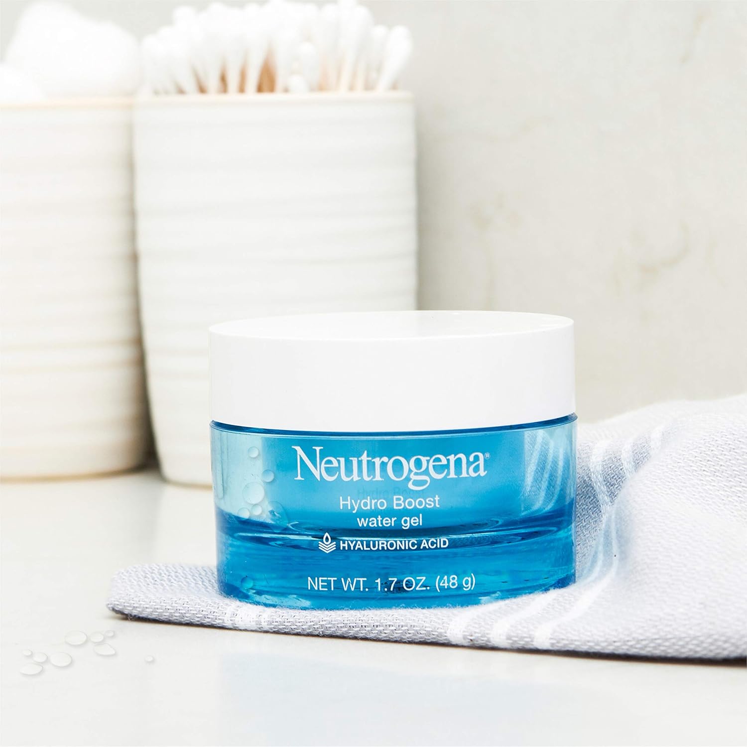 Neutrogena Hydro Boost Hyaluronic Acid Hydrating Water Gel Daily Face Moisturizer for Dry Skin, Oil-Free, Non-Comedogenic & Dye-Free Face Lotion, 1.7 fl. oz : Beauty