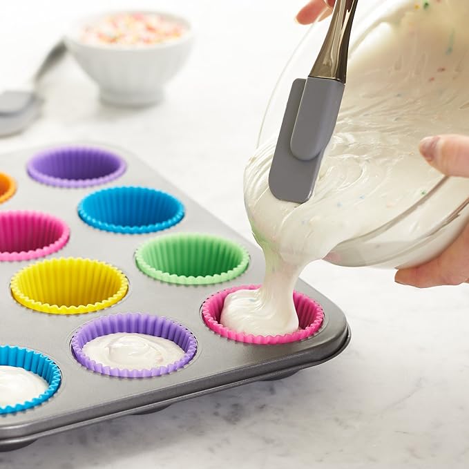 Amazon Com Amazonbasics Reusable Silicone Baking Cups Muffin And - amazon com amazonbasics reusable silicone baking cups muffin and cupcake pack of 24 kitchen dining