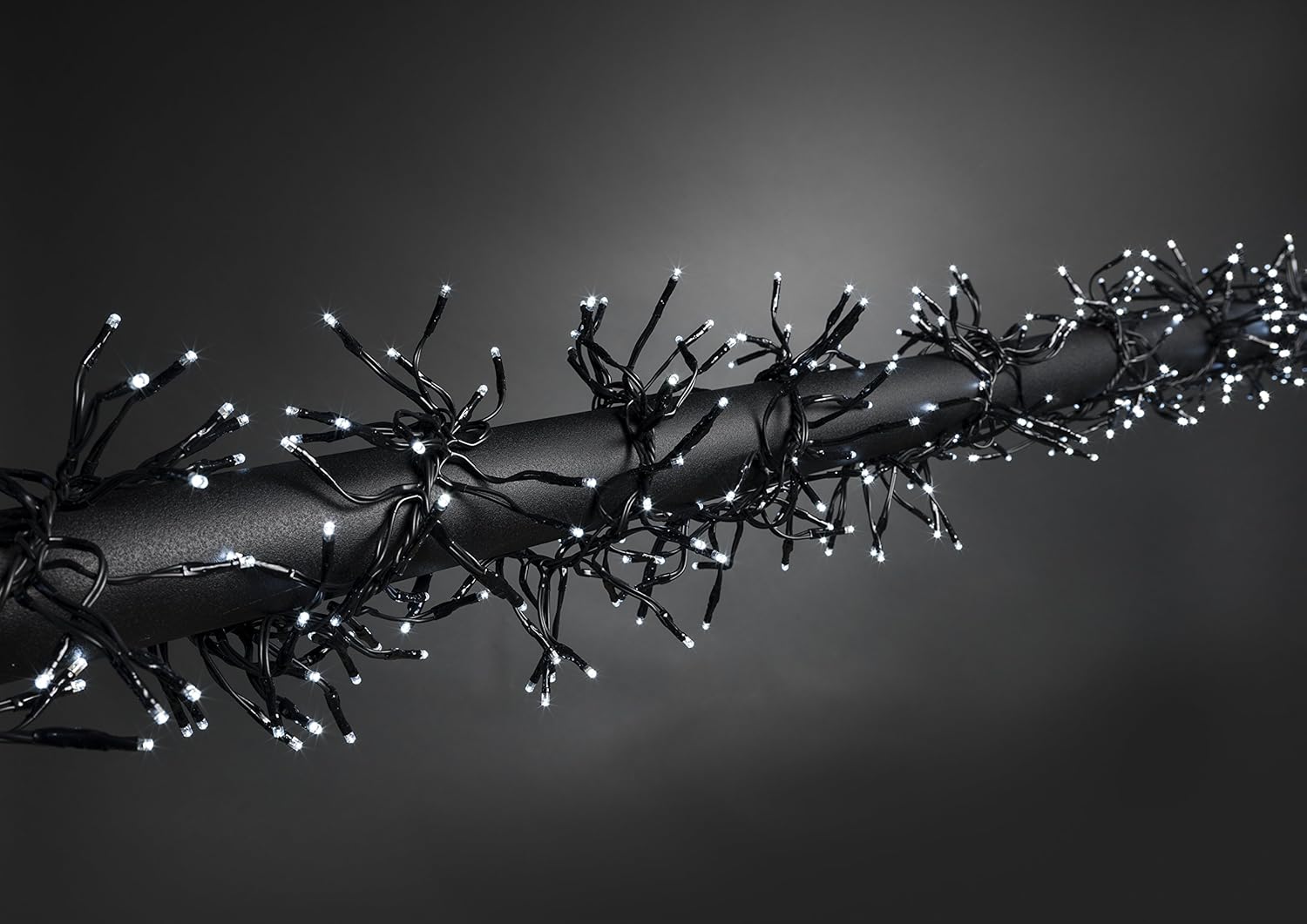 Konstsmide Christmas Lights LED Cluster Christmas Lights/Outdoor or Indoor (IP44)/24V Transforme /8 Functions - Image 3