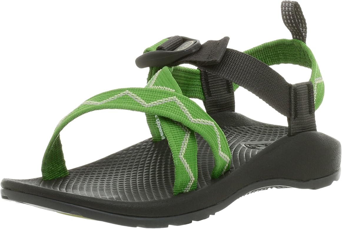 amazon mens chacos
