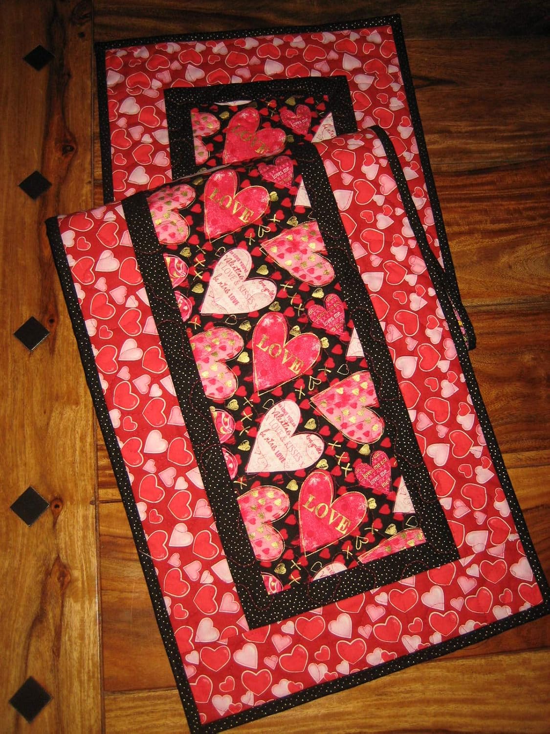 Valentines Day Table Runner, Red Pink Hearts on Black