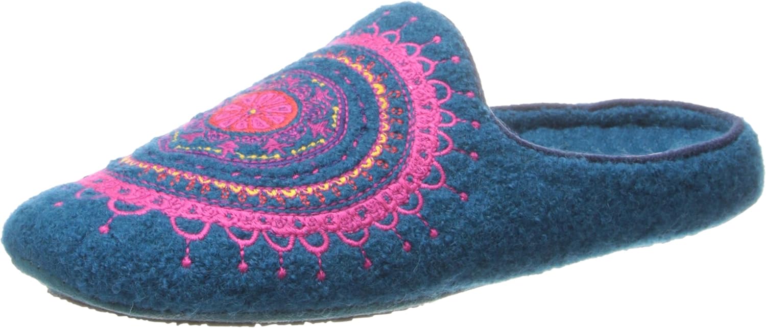 Acorn scuff slippers Clearance