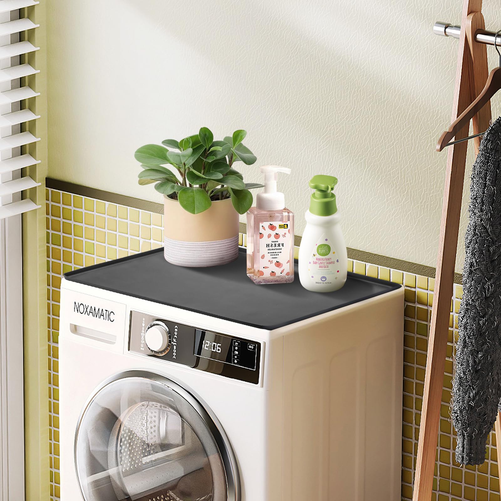 Mini fridge Silicone Mat with Raised Edge, Under Washing Machine Pad Under Mini Refrigerator Freezer Protect From Appliance Leaks Water Spills absorbent (Black, 24'' x 24'')