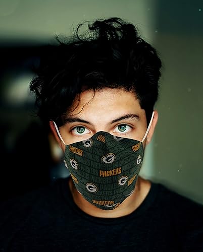 Amazon Com Designer Green Bay Packers Face Mask Unisex 100 Handmade 100 Cotton 100 Made In The U S A Filter Pocket Adjustable Nose Wire Washable And Reusable Face Cover For Dust Protection Handmade
