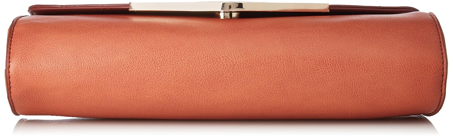 caprese yondella women's clutch (peach) ()