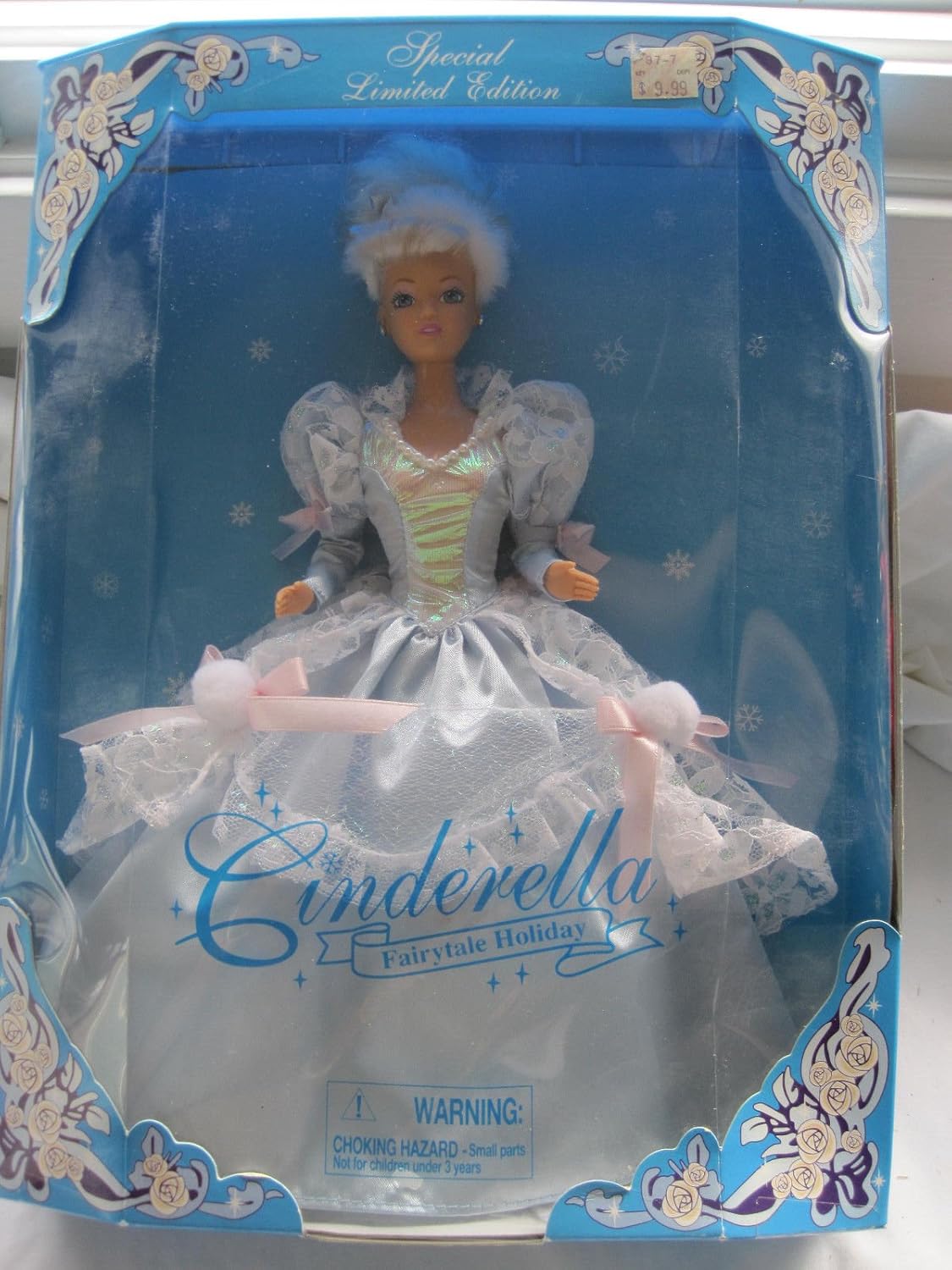 CINDERELLA FAIRYTALE HOLIDAY DOLL 