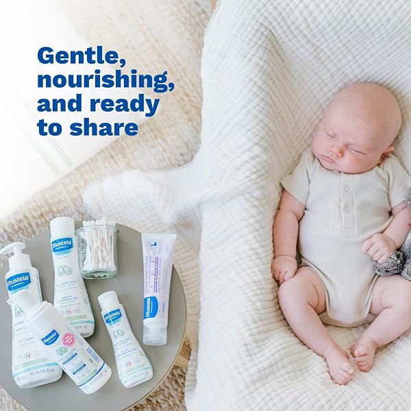 MUSTELA NEWBORN ARRIVAL GIFT SET – BABY SKINCARE & BATH TIME ESSENTIALS – NATURAL & PLANT BASED – 5 ITEMS SET