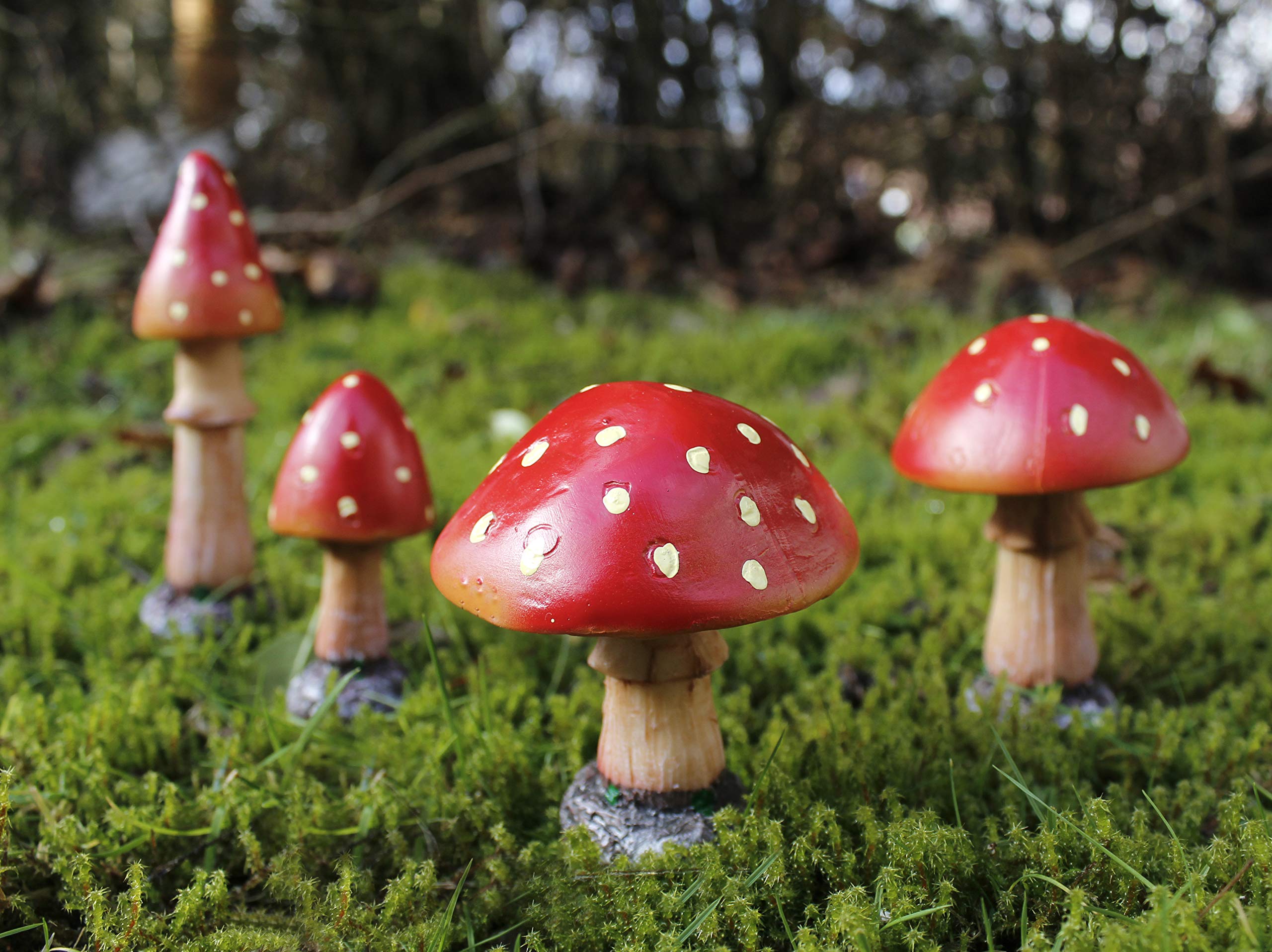 Garden Mile 4pc Red Mushroom Garden Ornaments Outdoor Toadstool Statues Gardening Gifts Garden Decorations Fairy Garden Accessories Mushroom Figurines 4 Pack