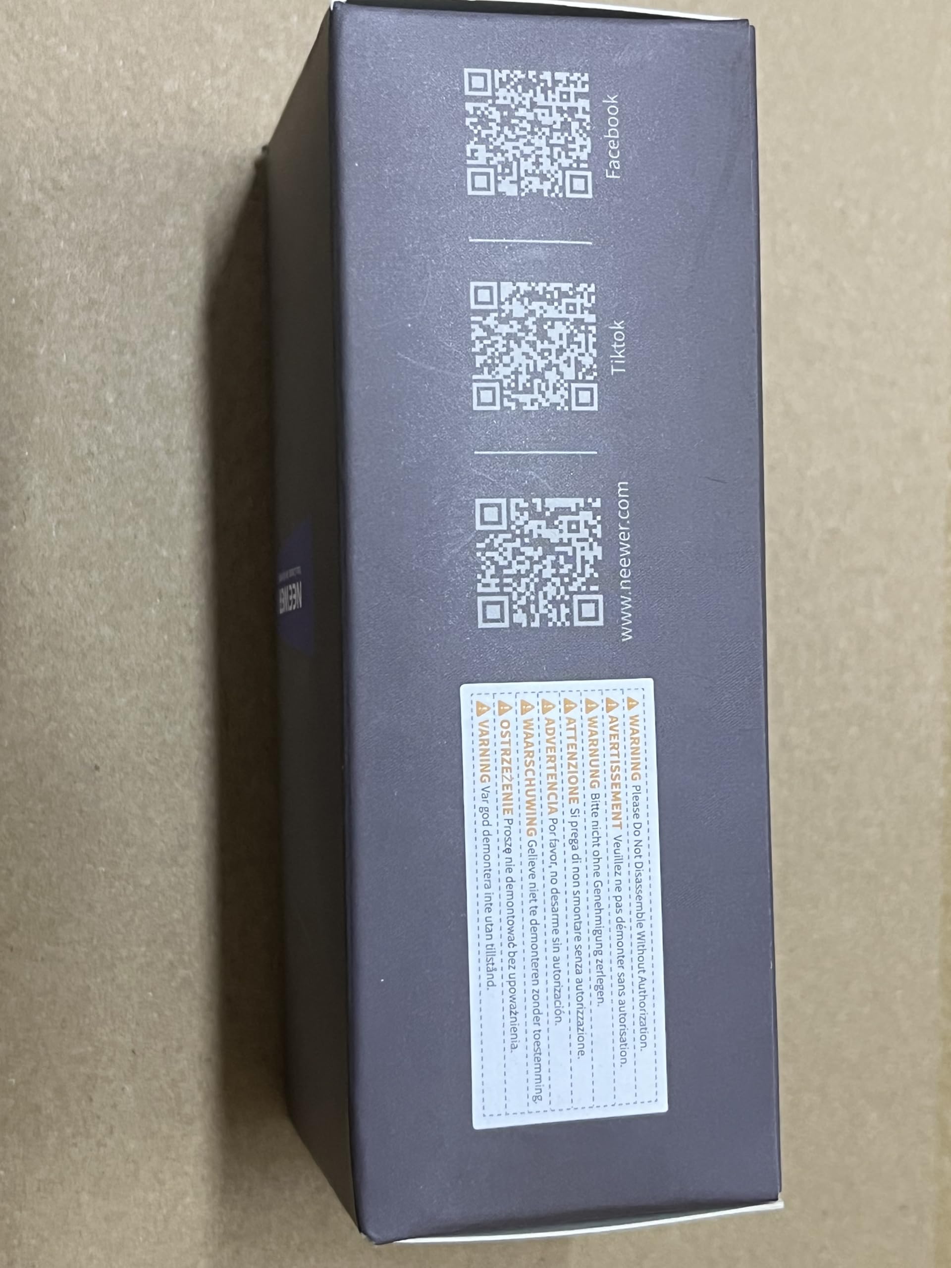 NEEWER 2 Pack Lavalier Lapel Microphone Compatible with Rode Wireless GO II 2 DJI Wireless Mic Transmitter, Omnidirectional Condenser Wired Clip On Lav Mic for Stage YouTube Live Streaming, CM5, White