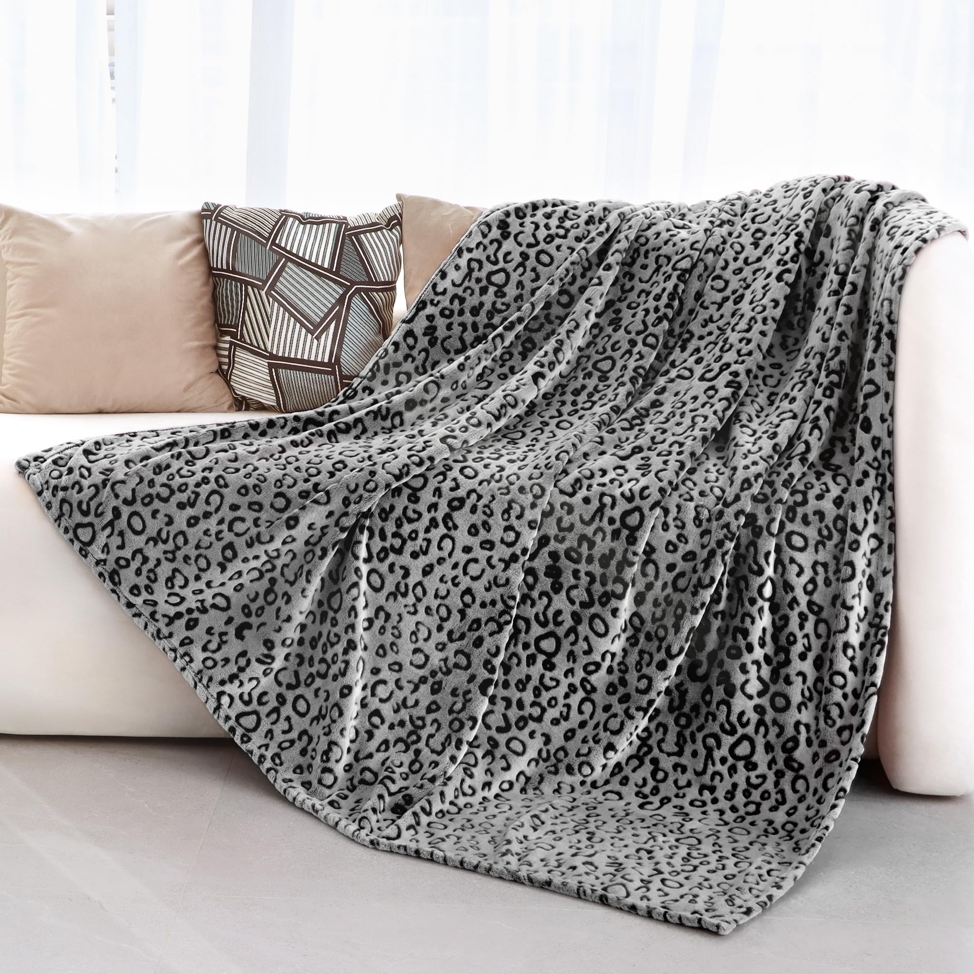 MIBOI Twin Black Blanket Soft Fleece Blanket Warm Twin Bed Black Cozy Throw Blankets for Men Women Image