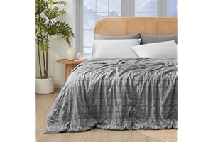 Cozy Bliss Seersucker Cooling Comforter King Size, Q-Max 0.4 Reversible Lightweight Cooling Blanket, Breathable Silk Smooth Summer Bedding Quilt for Hot Sleepers Night Sweats Dark Grey