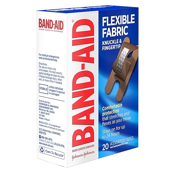 BAND-AID BRAND FLEXIBLE FABRIC ADHESIVE BANDAGES FOR COMFORTABLE FLEXIBLE PROTECTION & WOUND CARE OF MINOR CUTS & SCRAPES, WITH QUILT-AID TECHNOLOGY DESIGNED TO CUSHION PAINFUL WOUNDS, FIN (PACK OF 3)