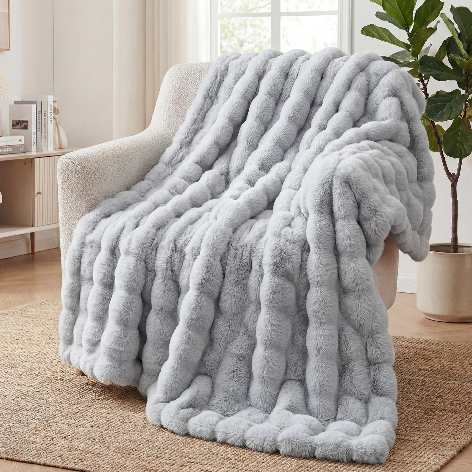 SHANNA Soft Warm Rabbit Plush Fleece Blankets Thick 1000 GSM Throws for Sofa Large Fluffy Versatile Blanket Bed Throw for Bedroom, Couch, Travel, Kids, Camping (Light Grey, 160 * 200cm)