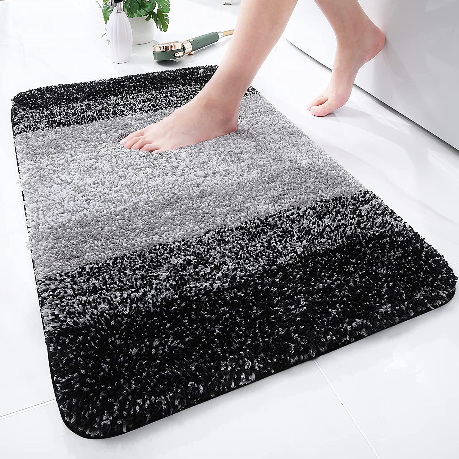 smiry Microfiber Bath Mat, 60 x 90 cm, Non-Slip Super Absorbent Bathroom Mat, Extra Soft Thick Floor Foot Mat, Fluffy Shaggy Bath Mats Rugs for Bathroom, Black