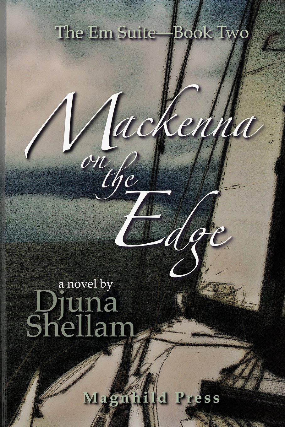 Mackenna on the Edge (The Em Suite, Band 2) Mackenna on the Edge (The Em Suite, Band 2) Paperback Kindle Edition