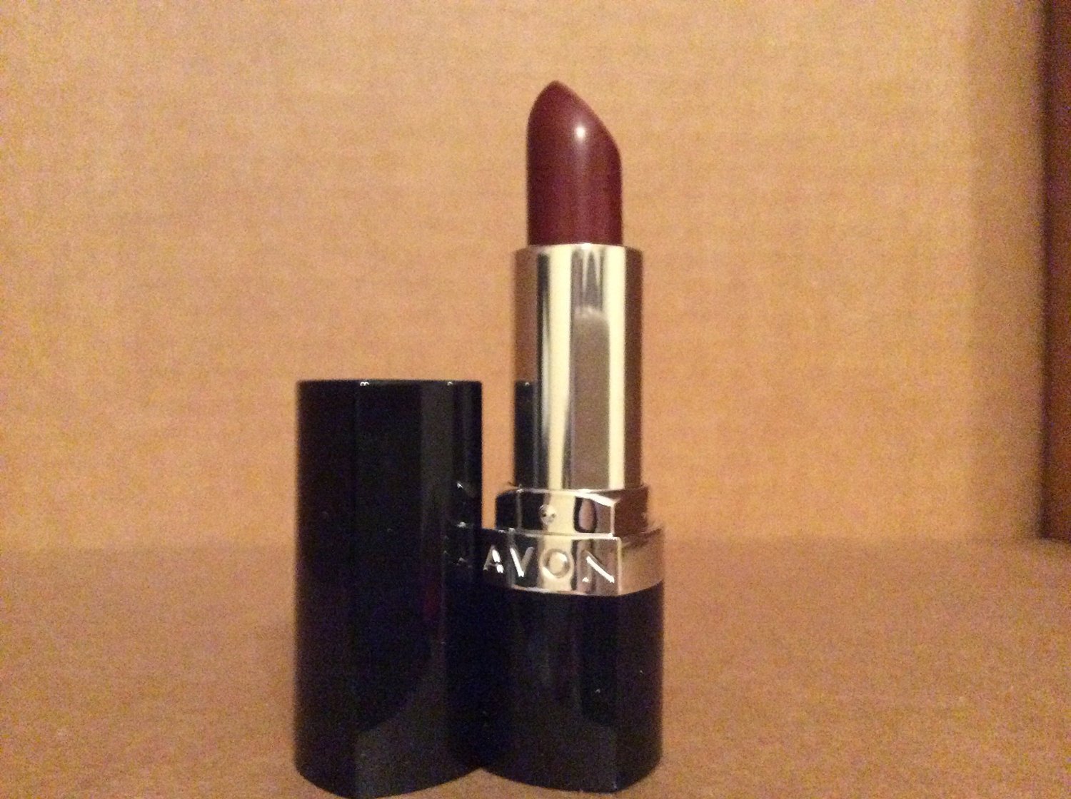 Avon Ultra Color Lipsticks Buttered RUM Amazon Mỹ Fado.vn