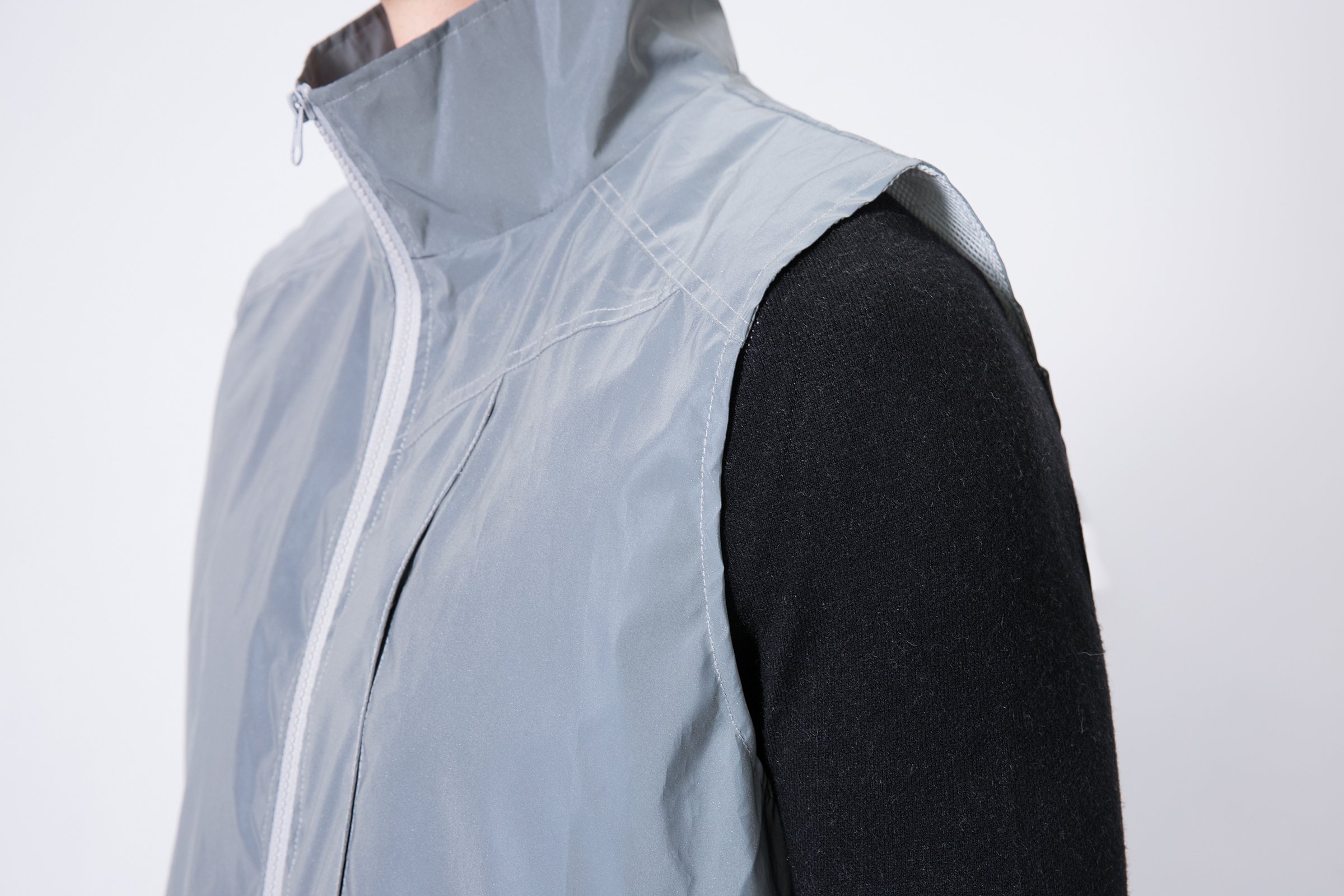 LZLRUN Reflective Vest Jacket Casual Hiphop Windbreaker Night Sporting Coat Hooded Fluorescent Clothing
