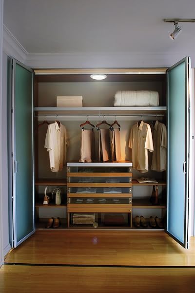 GOOD EARTH LIGHTING RECHARGEABLE LITHIUM ION BATTERY LED MOTION-ACTIVATED 7-INCH ROUND CLOSET LIGHT – WHITE – 25W INCANDESCENT EQUIVALENT – 4000K – MOTION SENSING UP TO 15 FT