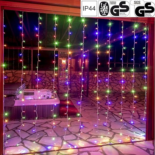VOLTRONIC LED Lichtervorhang Lichterkette für innen und außen, erhältlich in: 3x3m (300LED) / 3x6m (600LED), warmweiß/kaltwei