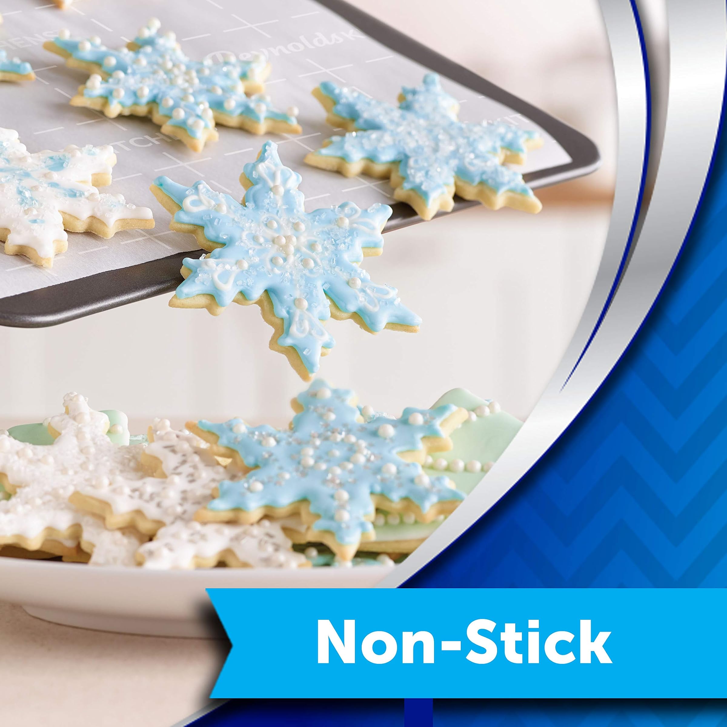 Reynolds Cookie Baking Sheets Non-Stick Parchment Paper, 22 Sheets by Reynolds Consumer Products