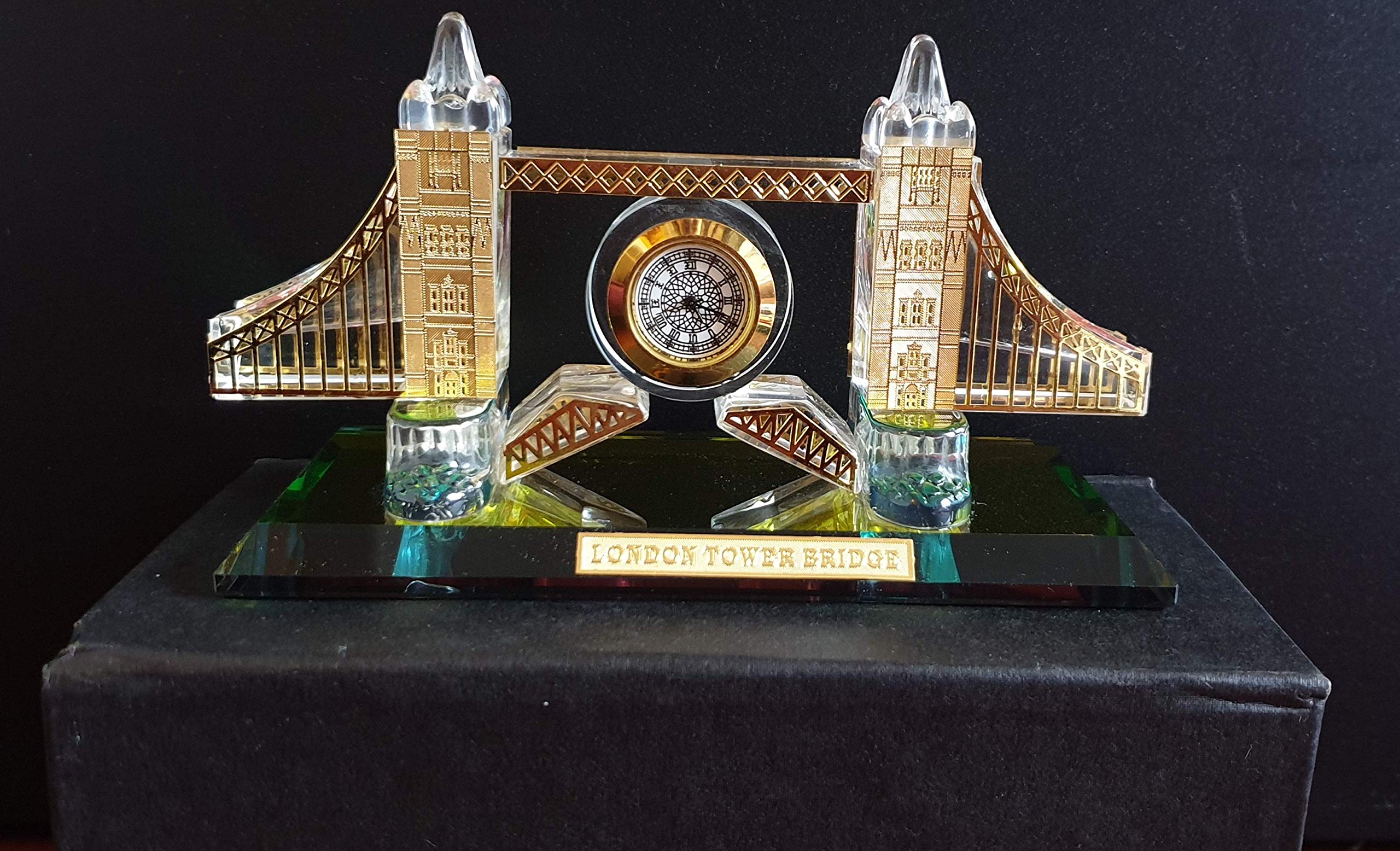 HomeElabador Crystal London Souvenir Collection in London Tower Bridge Theme Gift Item Premium Quality London Tower Bridge Collection for Home Decorations.