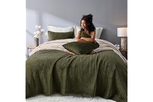 SHALALA NEW YORK SHALALA Velvet Quilt Queen Size,Striped Bedding Set,Lightweight Velvet Comforter,Luxurious Cozy Suede Bedspread and Coverlet with Soft Brushed Microfiber Back for All Season(Army Green,Full/Queen)