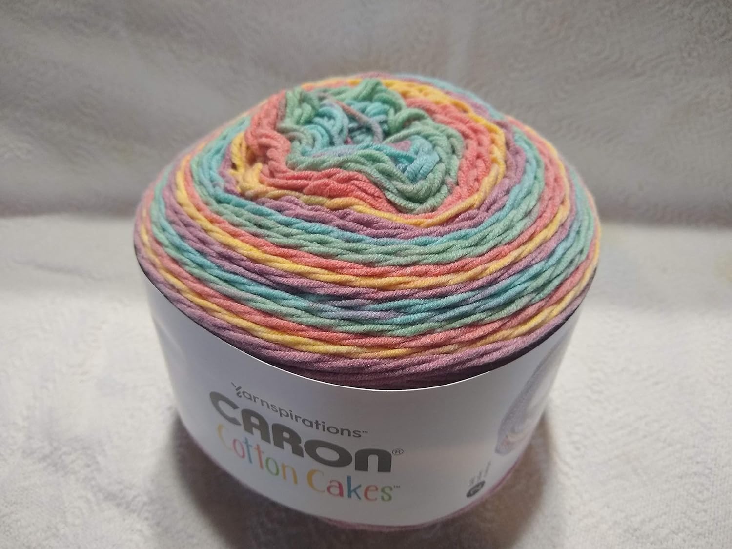 Caron Cotton Cakes Self Striping Yarn 530 Yd 485 M 8 8 Oz 250 G Fruit Tropics Amazon Ca Home Kitchen